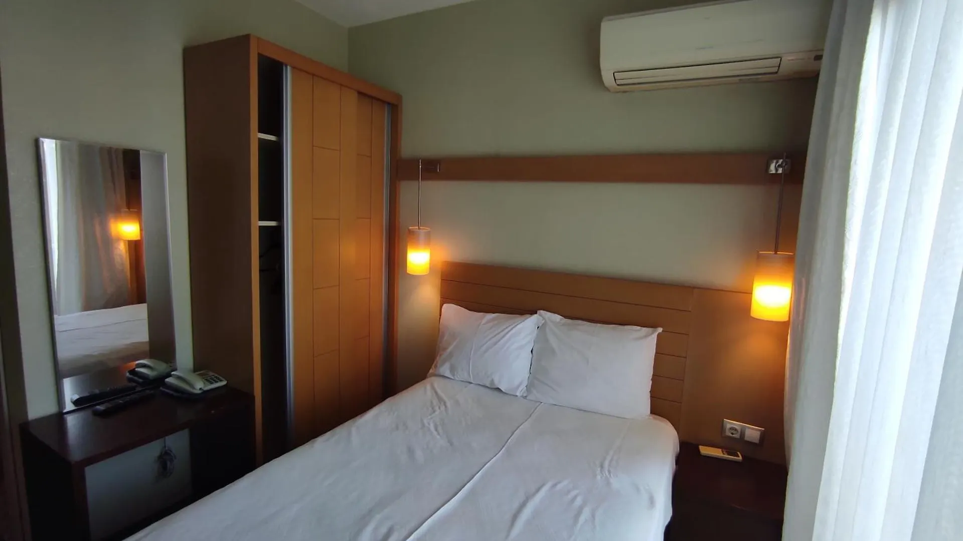 Hotel Cilek Marina Otel Cesme