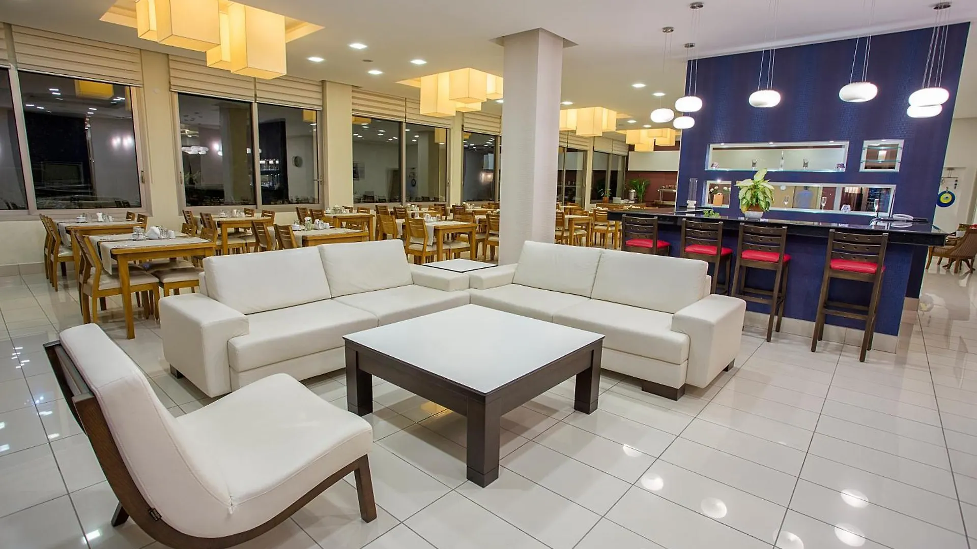 Cilek Marina Otel Cesme Hotel