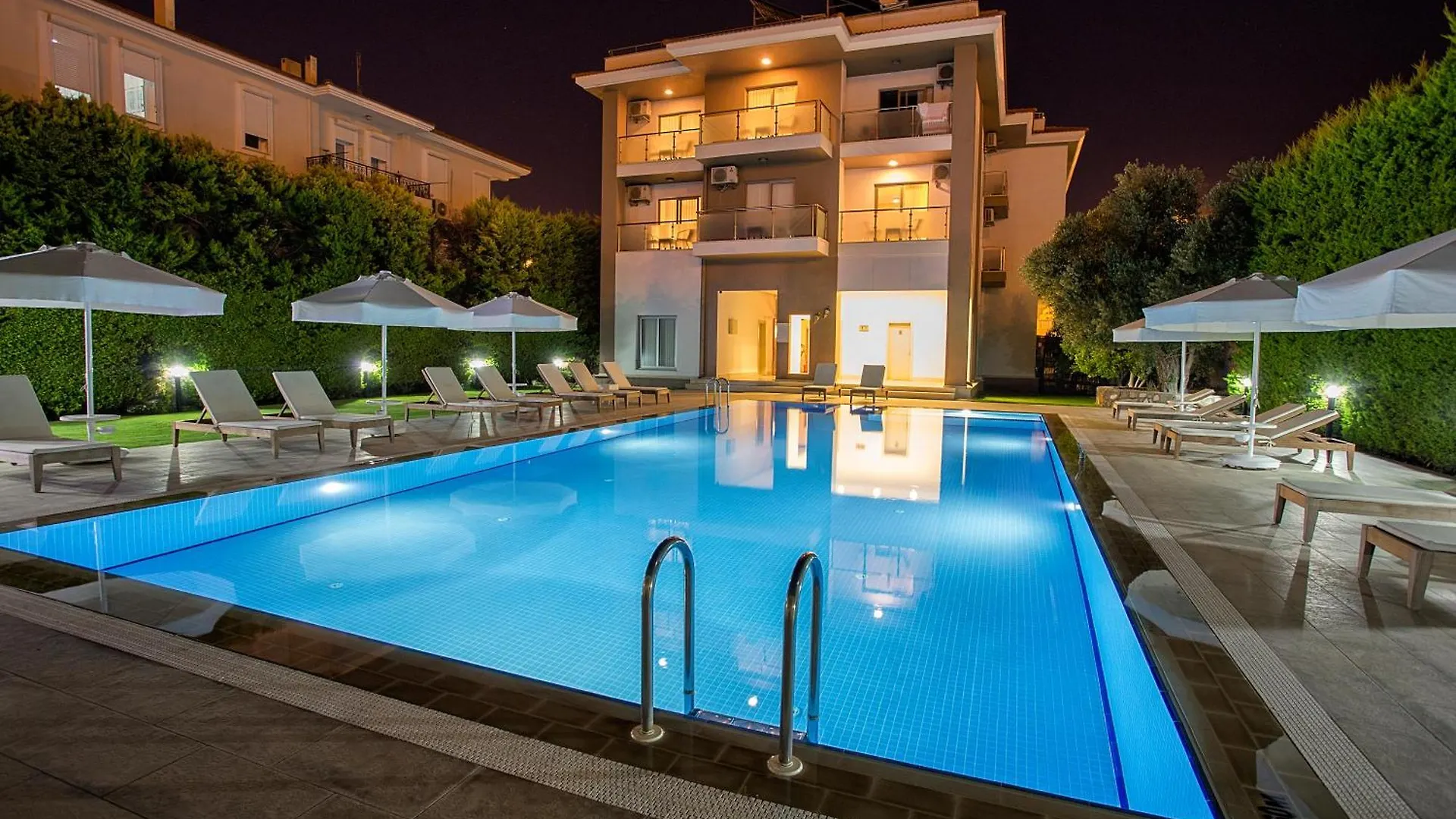 Cilek Marina Otel Cesme